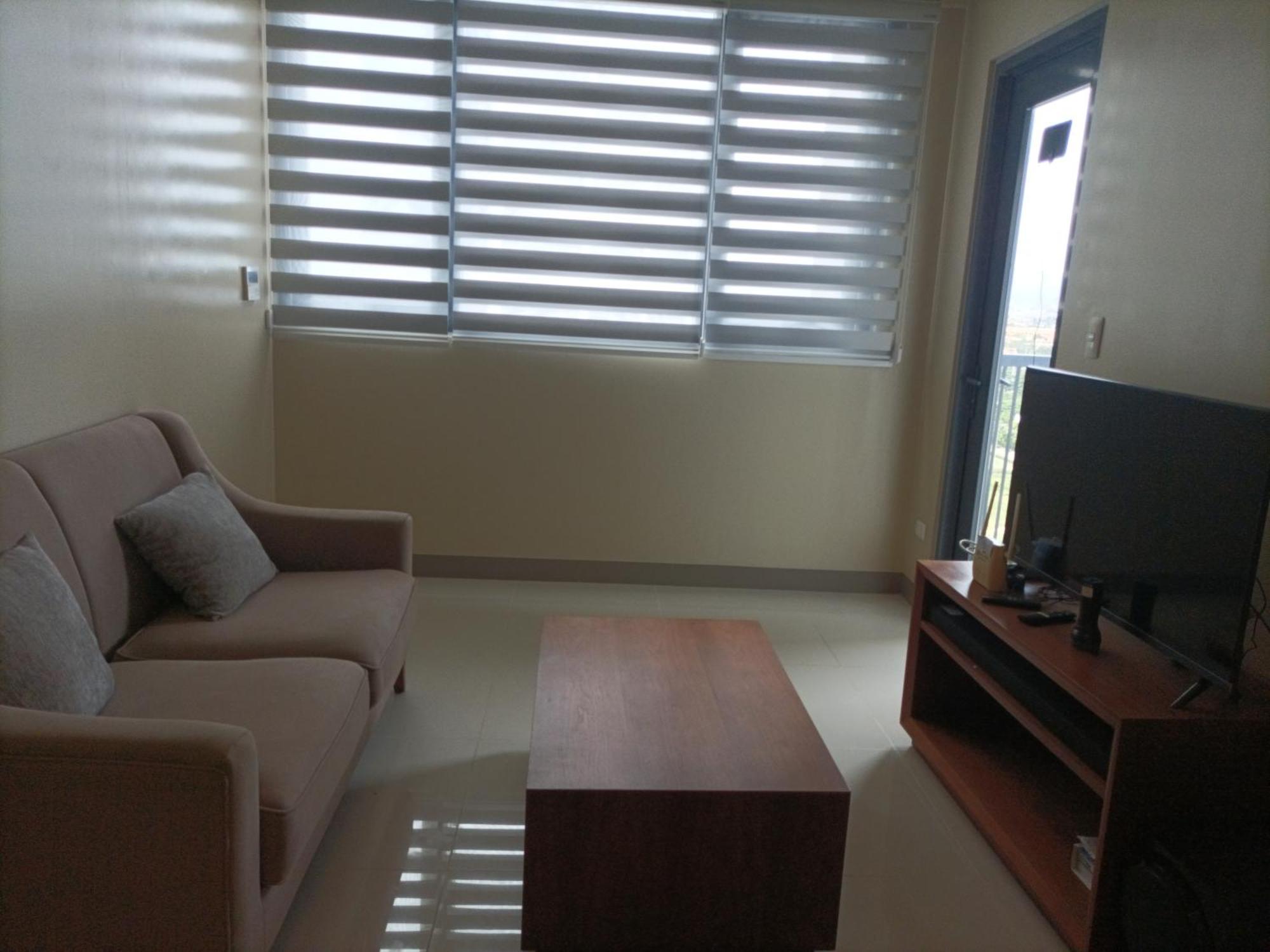 One Manchester Place Condo Lapu-Lapu City Exterior photo